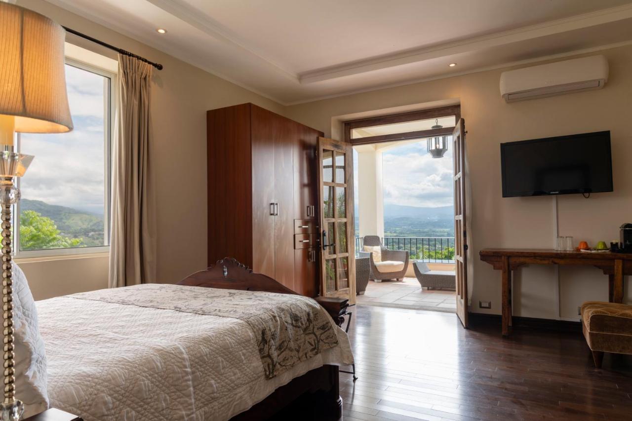 Hotel Boutique Villa Toscana Атенас Экстерьер фото